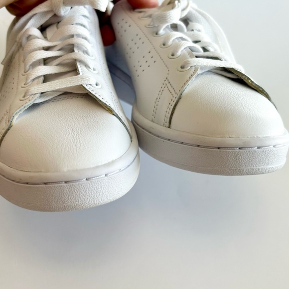 {Sz 8.5}NWOT Adidas Advantage FY8955
Women’s Size 8.5 - Picture 5 of 10